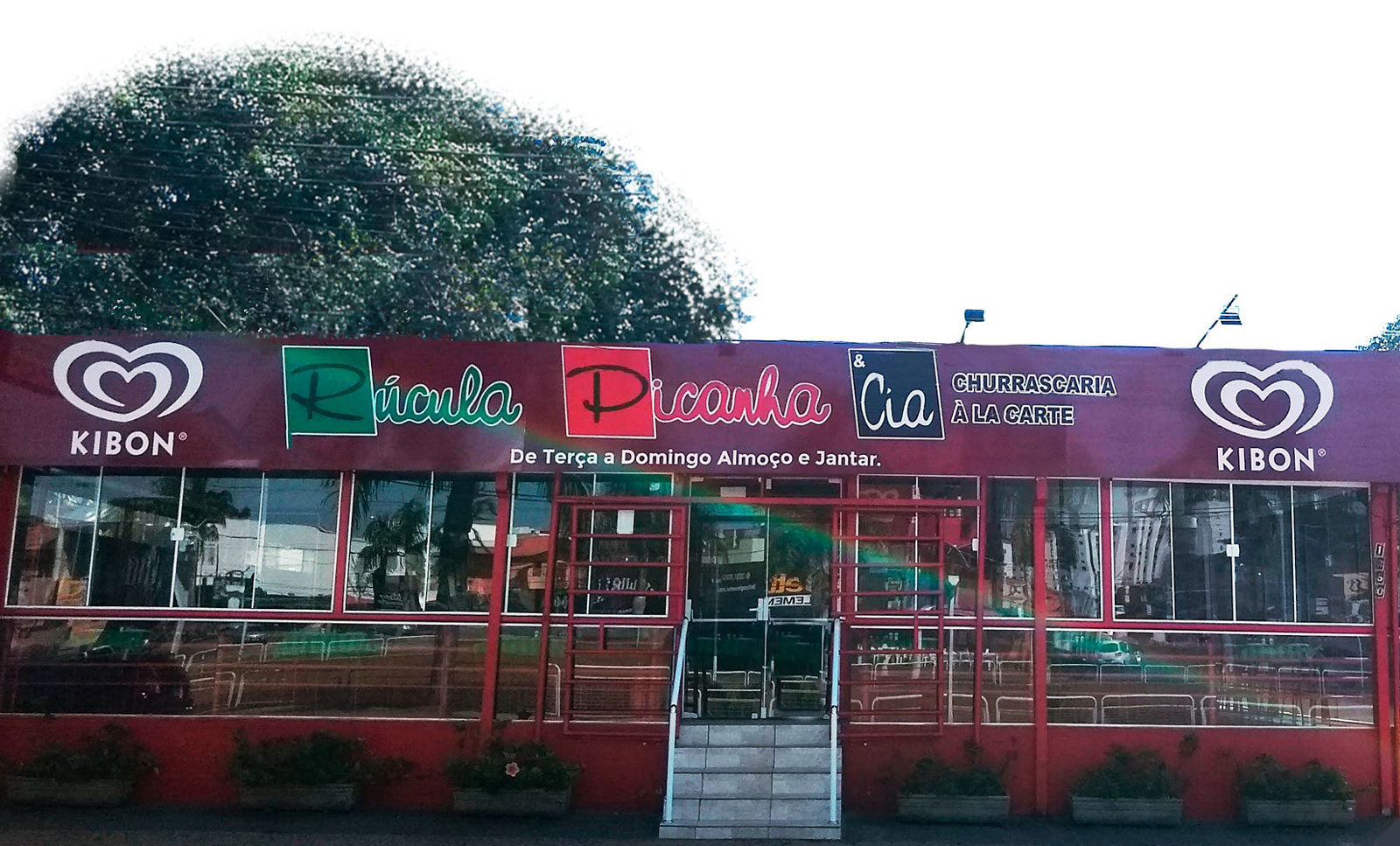 Fachada do Rúcula Picanha & Cia na Avenida Brasil em Americana SP.